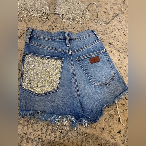 Rhinestone fringe top with Rhinestone fringe shorts. - Picture 6 of 12